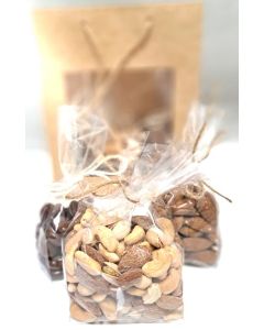 snack trio, giveaway treat, raisins with chocolate coating, nut mixture, almonds, Norway delivery