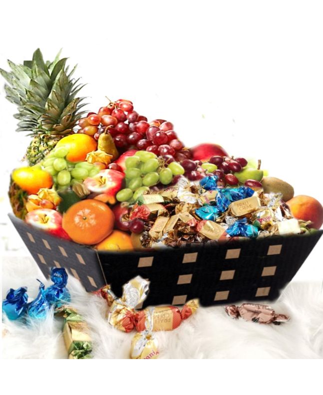 Business Gifts Fruit Basket 10 kg with Milk Chocolate
Gift Basket to Norway, wine gift basket to Norway, champagne gift baskets to Norway, fruti gift baskets to Norway, father day gift to Norway, birthday gift basket to Norway, Tank you gift basket to
