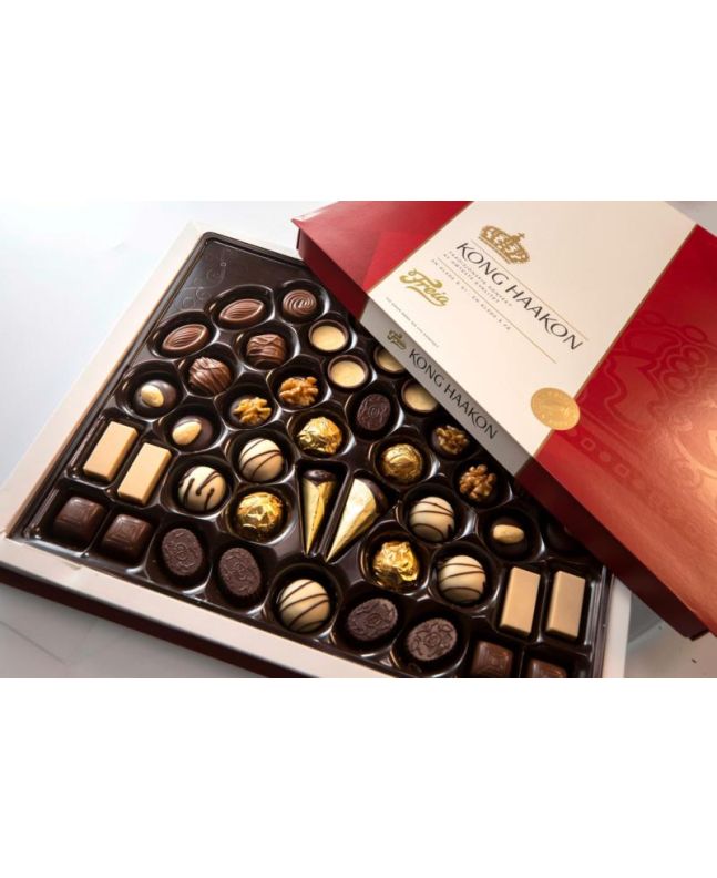 Kong Haakon Konfekt 450g Freia
Gift Basket to Norway, wine gift basket to Norway, champagne gift baskets to Norway, fruti gift baskets to Norway, father day gift to Norway, birthday gift basket to Norway, Tank you gift basket to Norway, buisness gift to