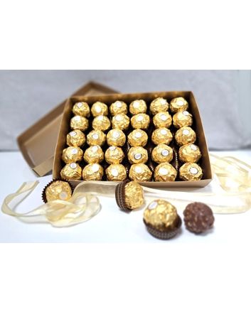Ferrero Rocher chocolate , send gaver, bursdagsgaver, gaver på døra, julegaver matkurv, matgaver til jul, julegaver firma. julegaver til personalet, julegaver til ansatte, julegaver sjokolade, julegaver ansatte,