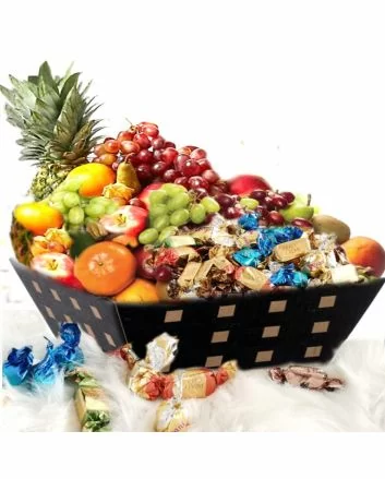 Firmagave Fruktkurv 10 kg med Melkesjokolade
Sende roser, Send rose online,Bestill roser på nettet,Blomsterlevering av roser,Send roser til noen spesielle,Kjøp roser online,Blomsterbutikk for roselevering,send blomster, blomster online, blomster levering