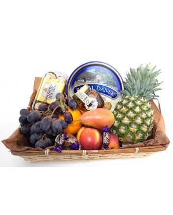 Fruit Gift Basket delivery Norway,  send gifts to Norway, Send Flowers, Cakes, Chocolates Norway, Gift delivery to Norway, Eid al adha gift, send gift Eid fitr to Norway 