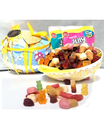 Delicious Halal chocolate-filled Easter egg 18 cm with 500g chocolate.