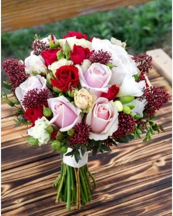 Rose Miksfarger Bukett
Bestill blomster online, Send blomster til Norge, Firmagaver til ansatte, Luksuriøse firmagaver, Bedriftsgaver med logo, påskeegg til ansatte, Påskegaver, Påskeegg og gaver, Påskegavekurver, Julegaver online, Eksklusive julegaver, 