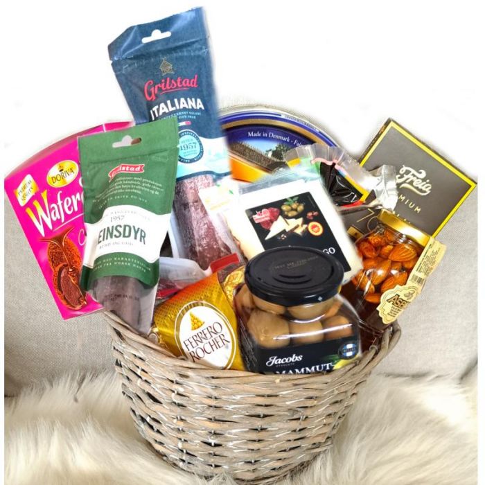 Christmas Gifts Baskets Norway
Gift Basket to Norway, wine gift basket to Norway, champagne gift baskets to Norway, fruti gift baskets to Norway, father day gift to Norway,  birthday gift basket to Norway, Tank you gift basket to Norway, buisness gift to